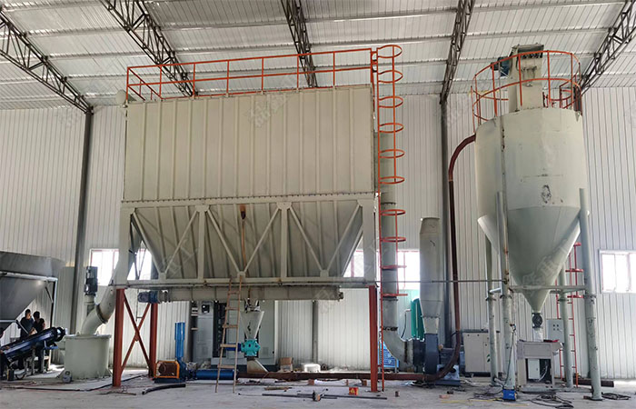 硅藻土超細磨粉機